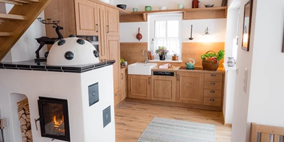 Wanderurlaub - Sonnenterrasse - Bad Aussee - Kamin mit Küche im Ferienhaus Gössl - Narzissendorf Zloam
