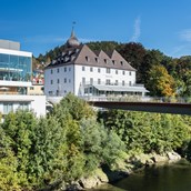 Wanderhotel - Außenansicht vom Das Schloss an der Eisenstrasse - Das Schloss an der Eisenstrasse