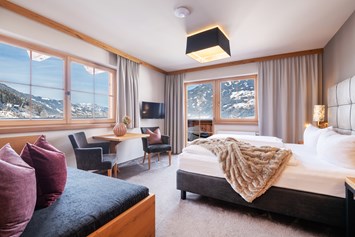 Wanderhotel: Doppelzimmer Lifestyle mit Weitblick über das Zillertal - Das Kaltenbach