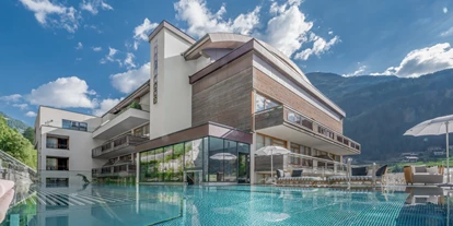 Wanderurlaub - Ridnaun - Sterzing - Bergland Hotel Sölden - Bergland Hotel Sölden