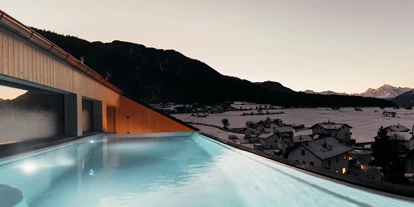 Wanderurlaub - Scuol - Pool - Auramonte