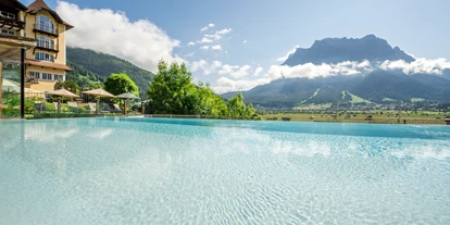 Wanderurlaub - Fahrstuhl - Hotel Post Lermoos 4*S