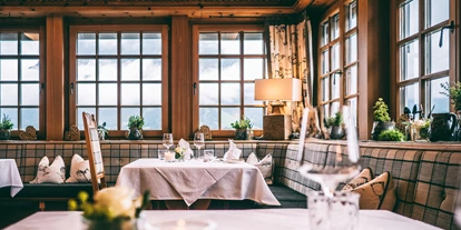 Wanderurlaub - Fahrstuhl - Hotel Post Lermoos 4*S