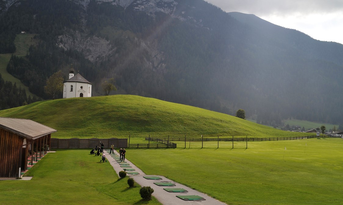 Wanderhotel: 9 Loch Golfplatz - Posthotel Achenkirch