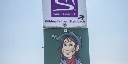 Wanderurlaub - Fahrstuhl - Beschilderung Traumschleifen - Das Marienhöh - Hideaway & Spa