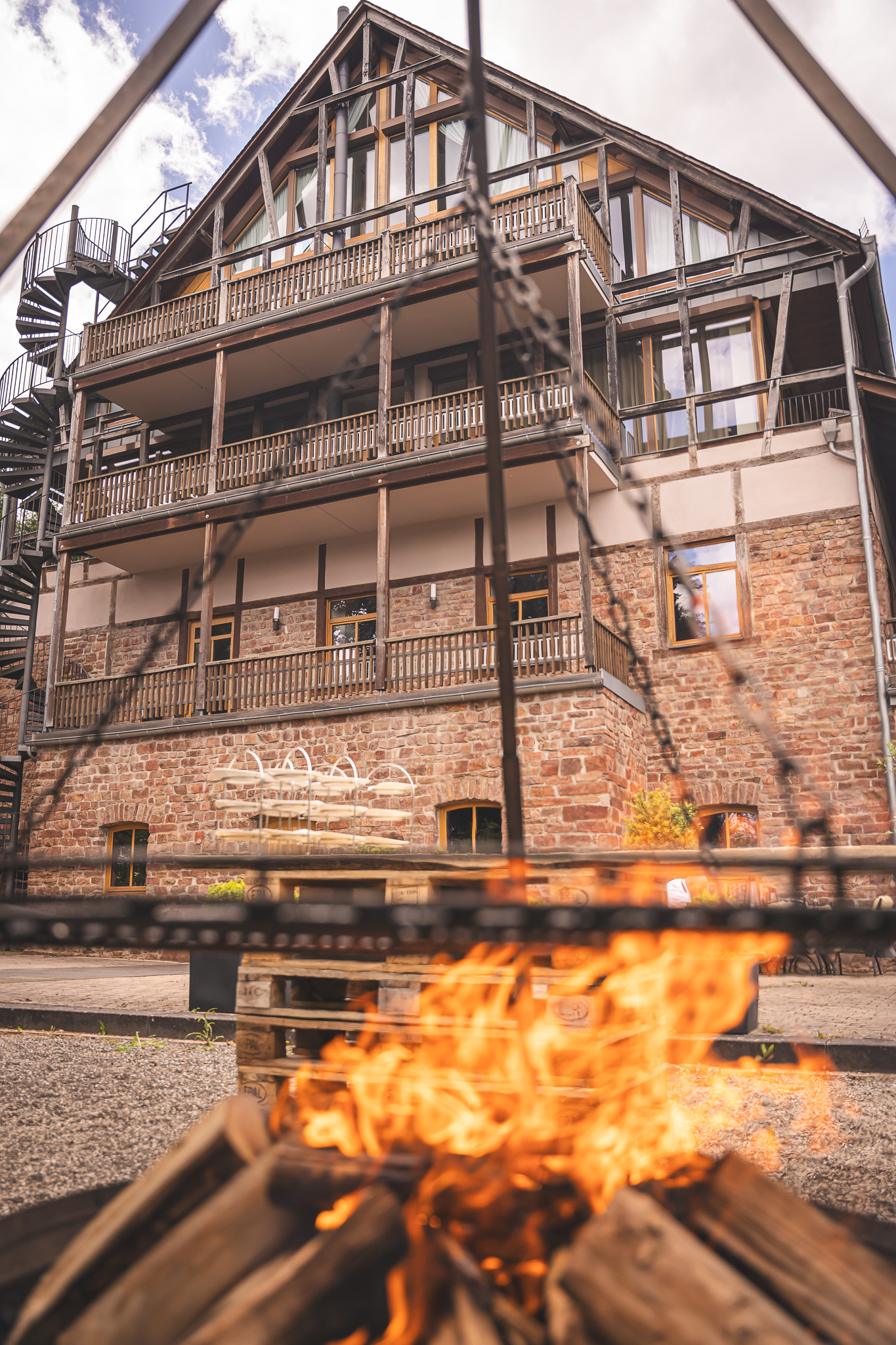 Wanderhotel: Lagerfeuer das Marienhöh Hunsrückdinner - Das Marienhöh - Hideaway & Spa