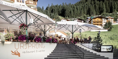 Wanderurlaub - Hotel-Schwerpunkt: Wandern & Biken - Tirol - Restaurant & Weinbar Ursprung im Hotel Post Ischgl - Hotel Post Ischgl