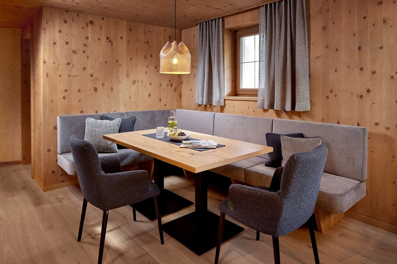 Hotel Alpenhof Zimmerkategorien Familiensuite Edelweiß