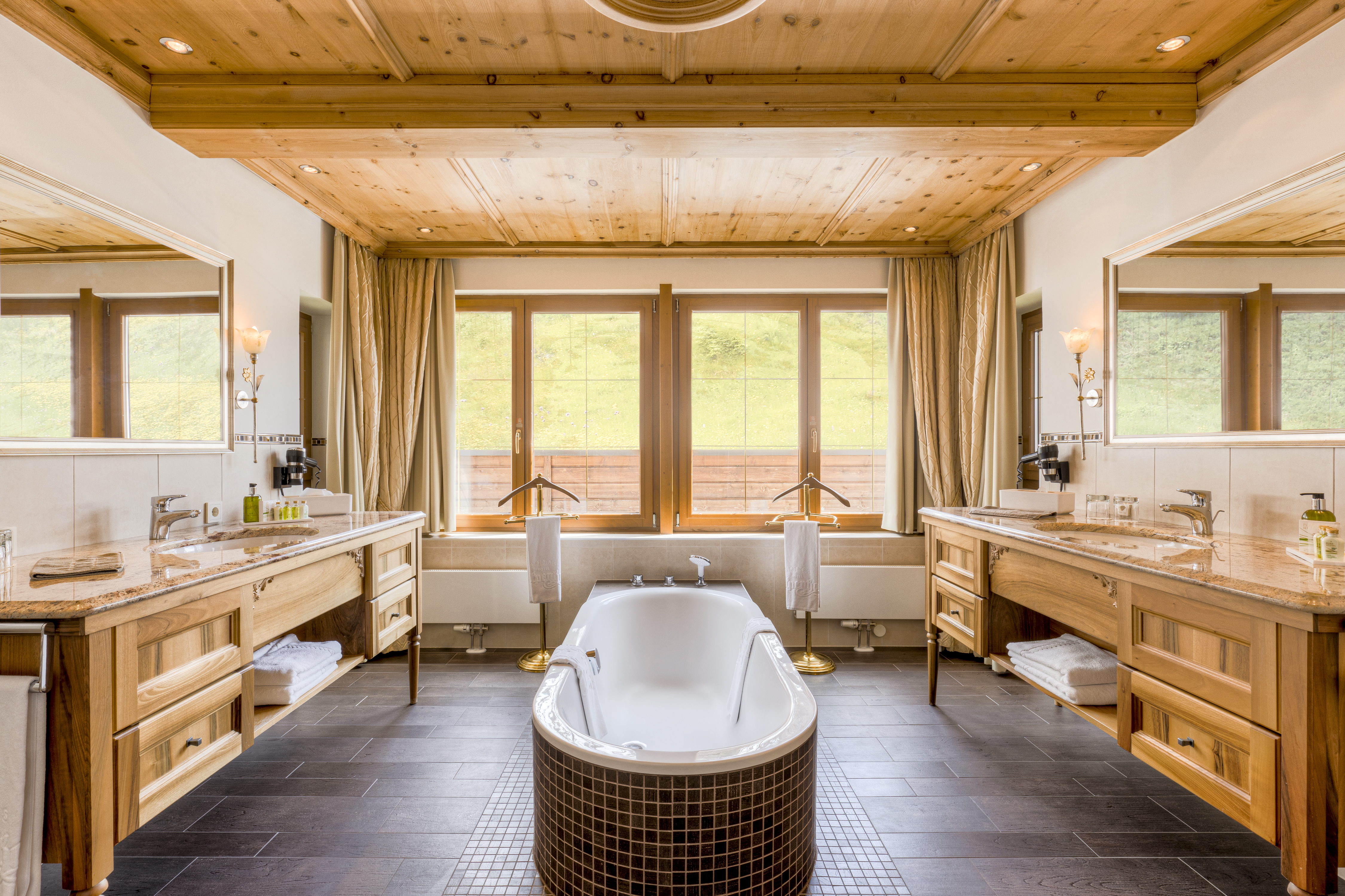 Hotel Alpenhof Zimmerkategorien Alpenhof Suite