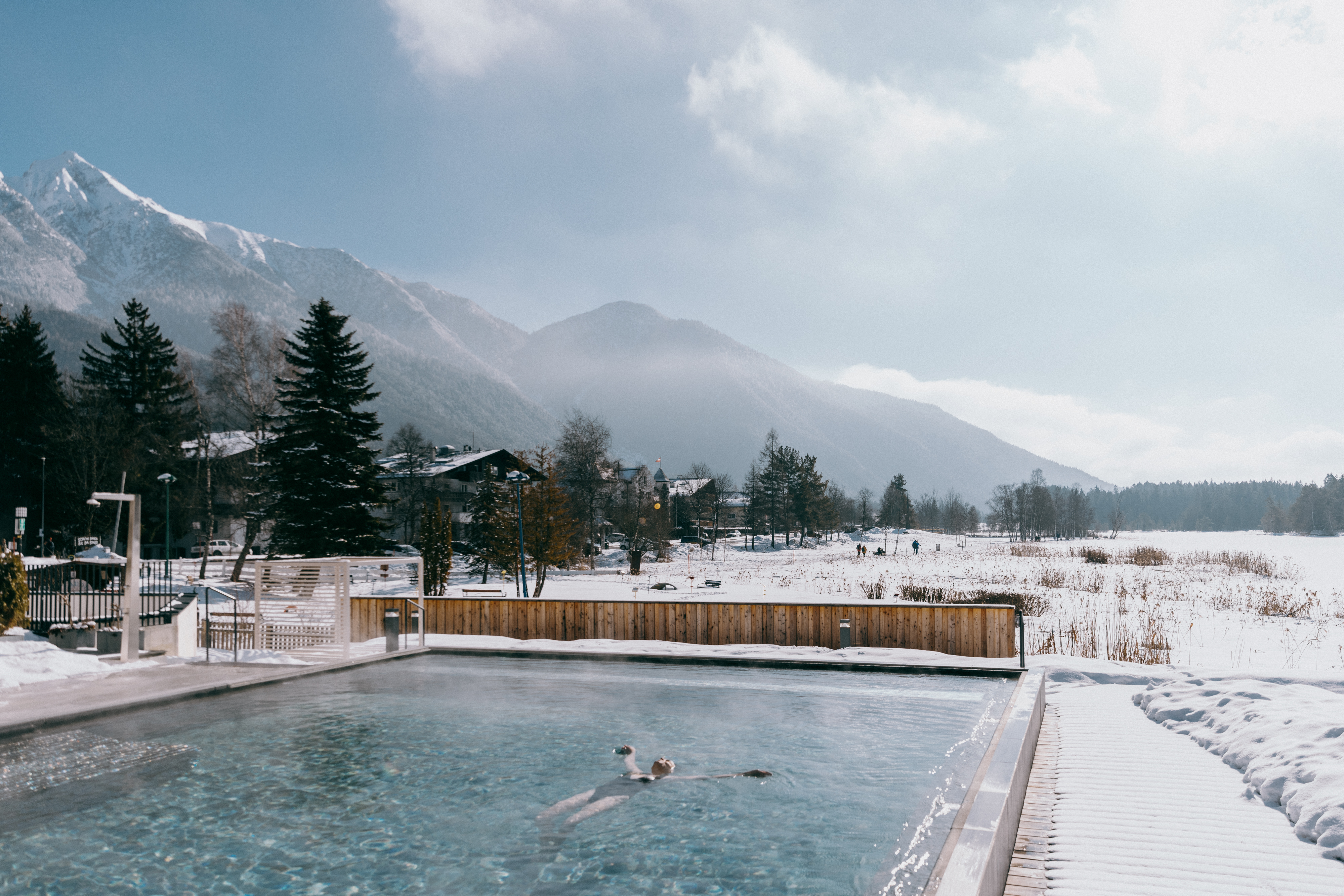 Wanderhotel: Ausblick vom Pool - Hotel Seespitz**** Superior - Adults & Residents Only