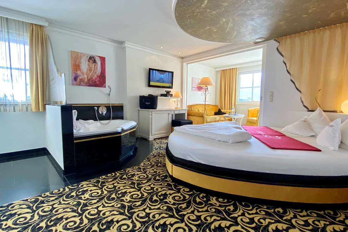 Wanderhotel: Moonlight-Suite (Nr. 201) - mein romantisches Hotel-Garni Toalstock