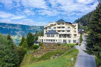 Wanderhotel: Aussenansicht  - Wellness Aparthotel Panorama Alpin