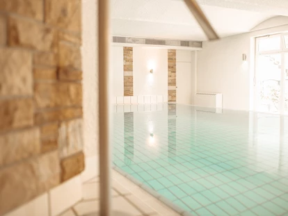 Wanderurlaub - Fahrstuhl - Hallenbad - Parkhotel Nümbrecht