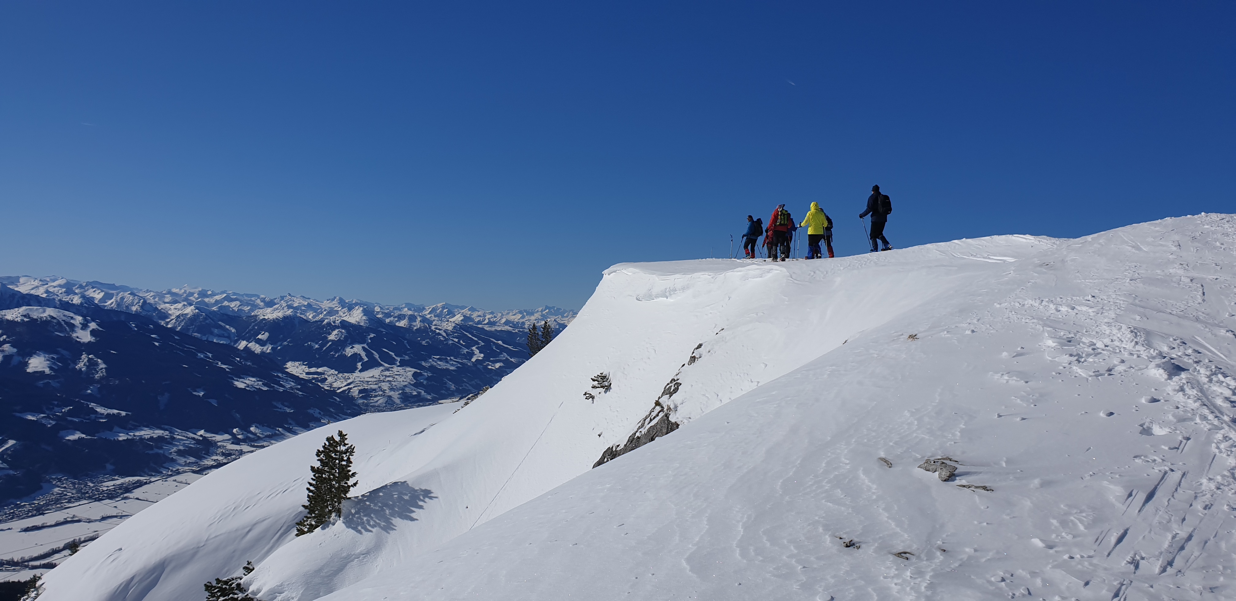 Wanderurlaub - Umgebungsschwerpunkt: Berg - Tauplitzalm - Schneeschuhwandern auf den Stoderzinken - Berggasthof Steinerhaus