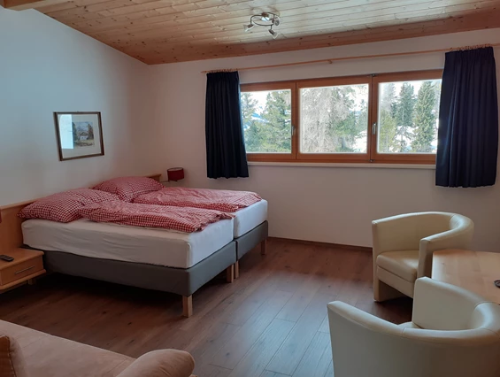 Wanderhotel: Geräumige Hotelzimmer - Berggasthof Steinerhaus