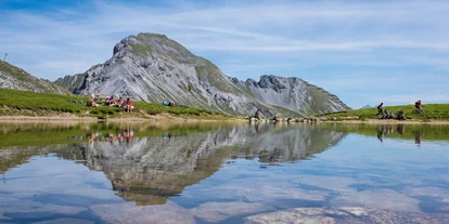 Wanderurlaub - Klassifizierung: 3 Sterne - Wandern am Strelasee oberhalb der Schatzalp - Aparthotel Muchetta