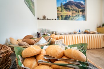 Wanderhotel: Frühstücksbuffet - Bergsteiger Dorfhotel Erlenhof