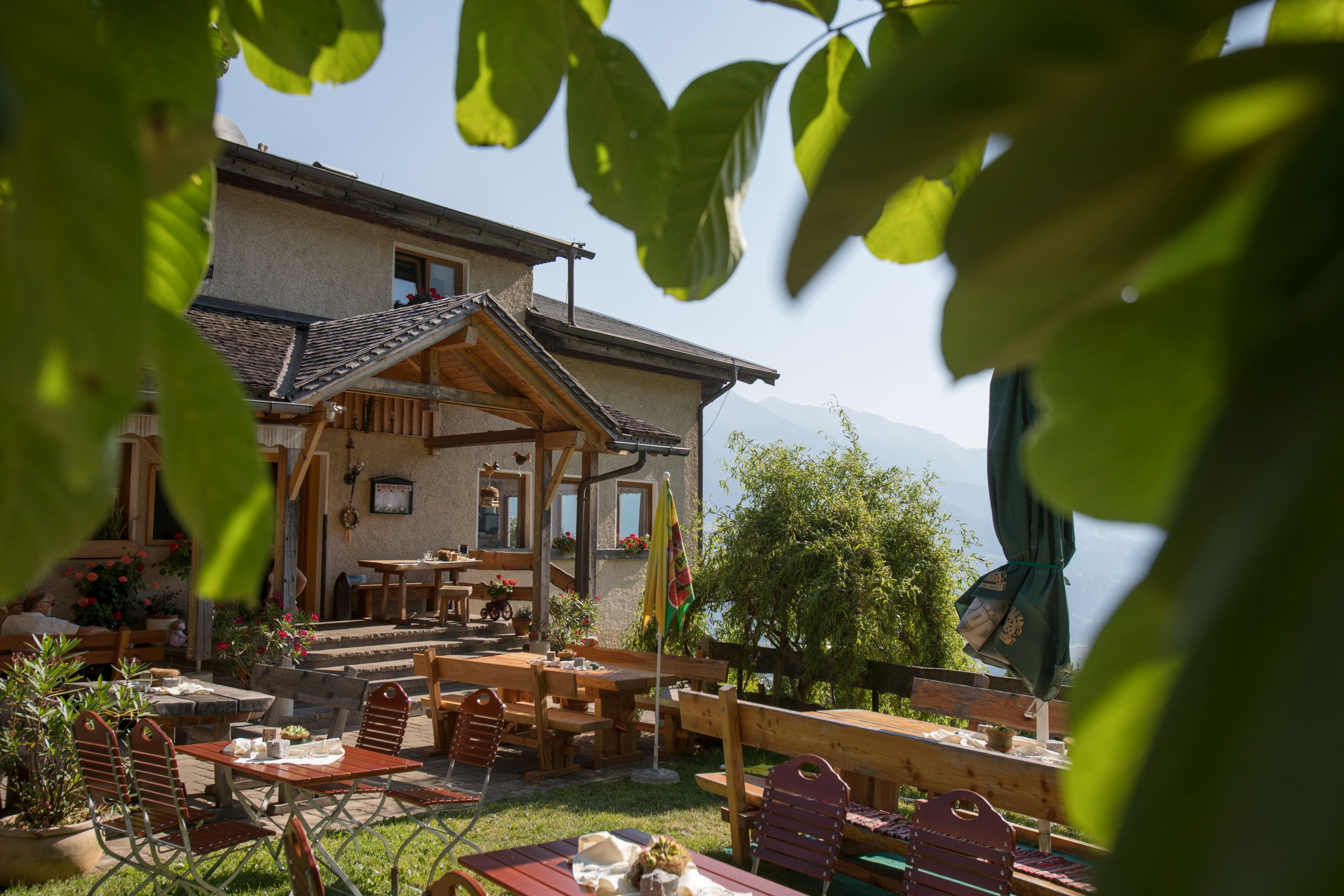 Wanderurlaub - Familienwanderung - Maria Luggau - Gastgarten - Gasthof Lamprechtbauer