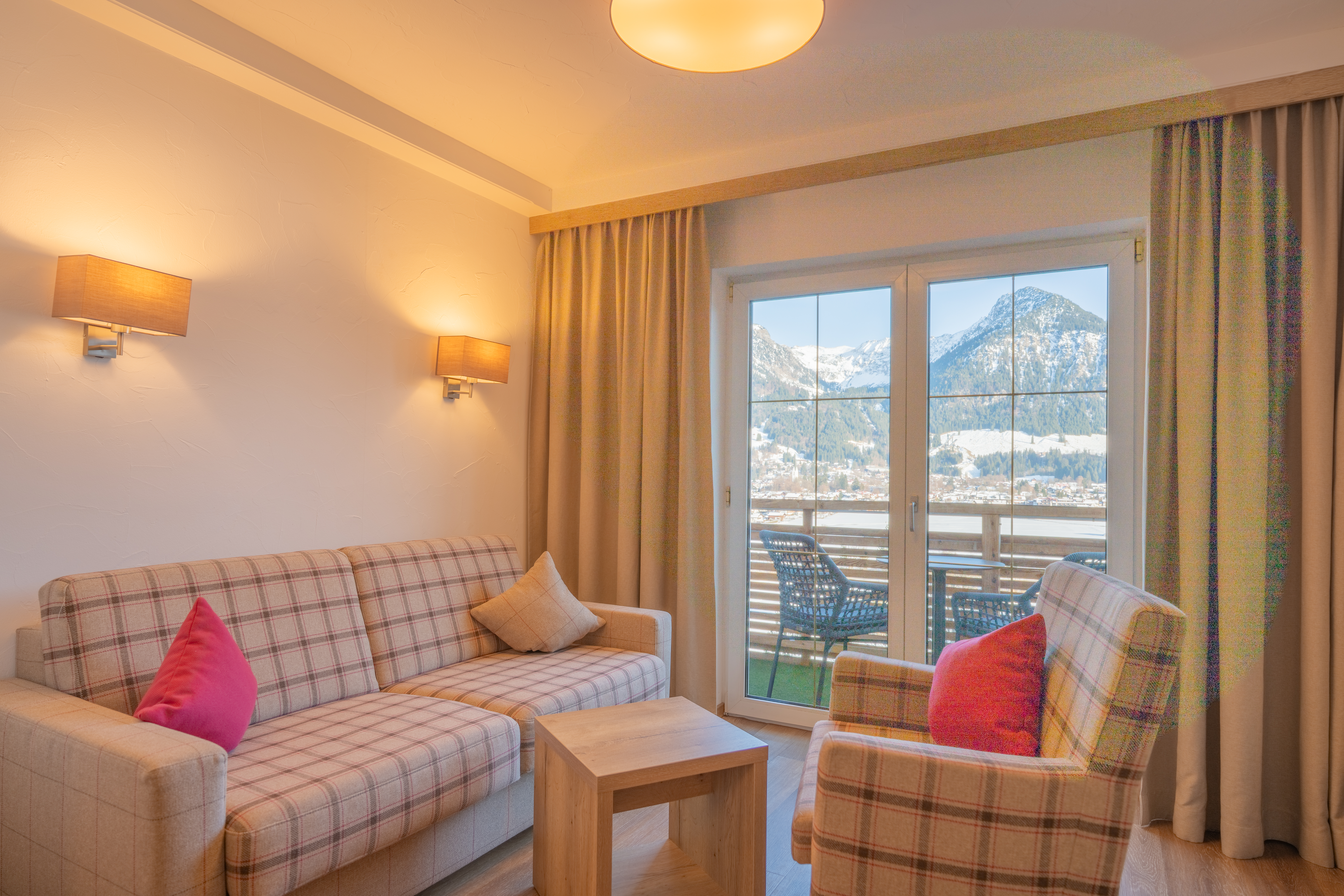 Naturhotel Café Waldesruhe Zimmerkategorien Doppelzimmer mit Süd- Panoramabalkon