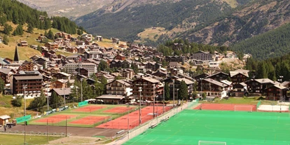 Wanderurlaub - Klassifizierung: 3 Sterne - Sportplatz - Hotel Bristol*** Saas-Fee