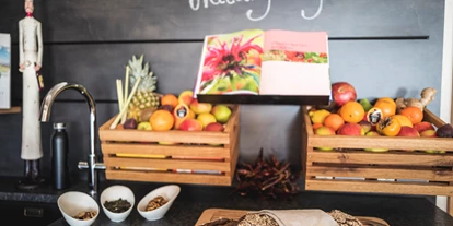 Wanderurlaub - Allgäu - Gesunde Obststation - Natur-Landhaus Krone, Bio-Hotel & Soulfood-Restaurant