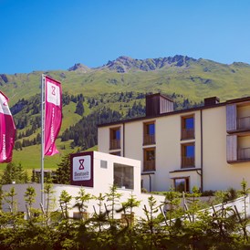 Wanderhotel: Aussenansicht - Bestzeit Lifestyle & Sport Hotel