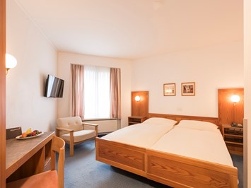 Arenas Resort Schweizerhof Zimmerkategorien Panorama Economy Doppelzimmer