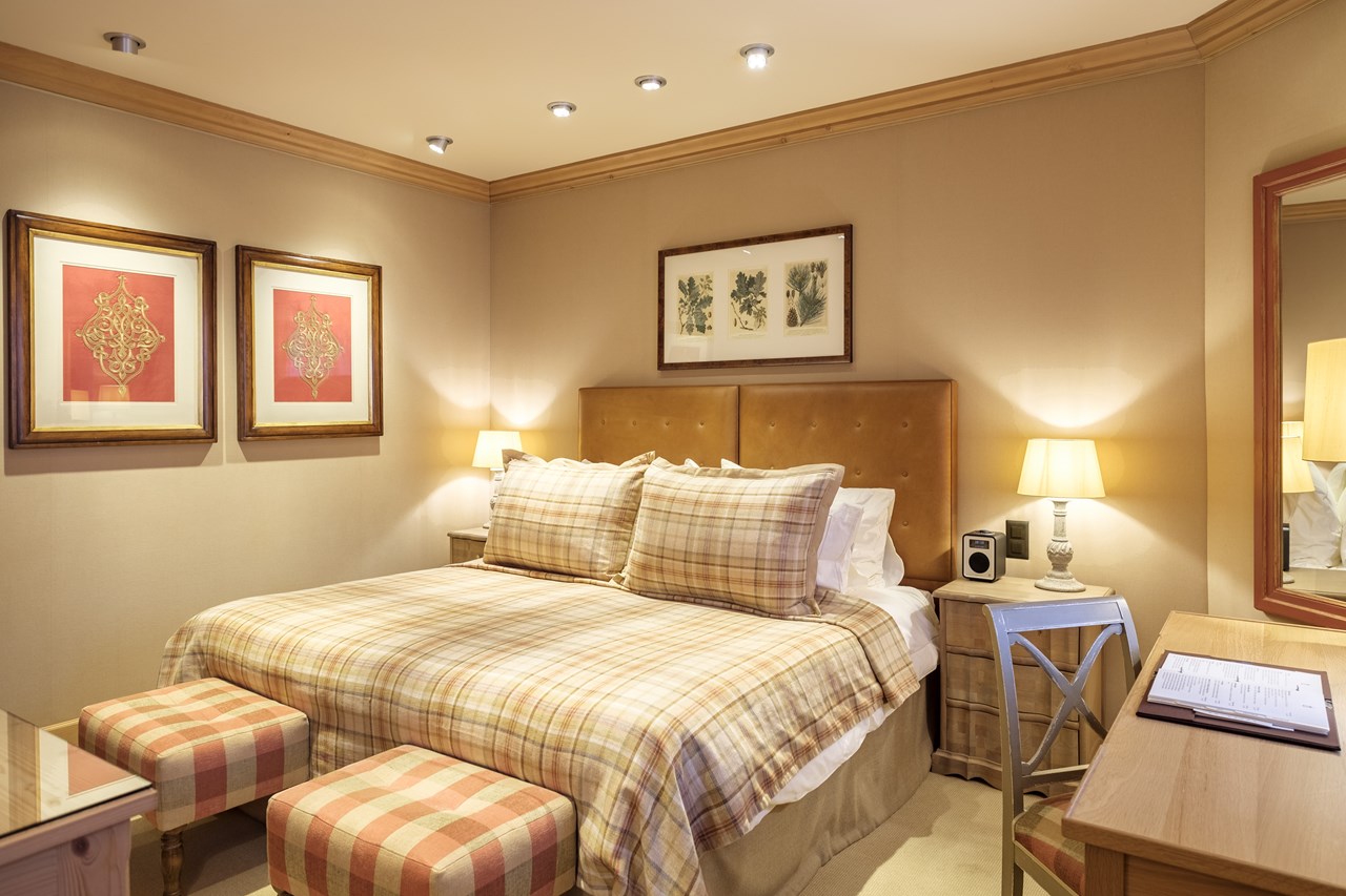 Gstaad Palace Zimmerkategorien Classic Room