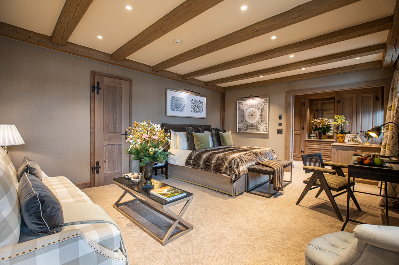 Gstaad Palace Zimmerkategorien Tower Junior Suite Mountain View