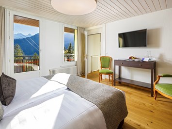 Beausite Park Hotel Wengen Zimmerkategorien Junior Suite Jungfraublick mit Balkon
