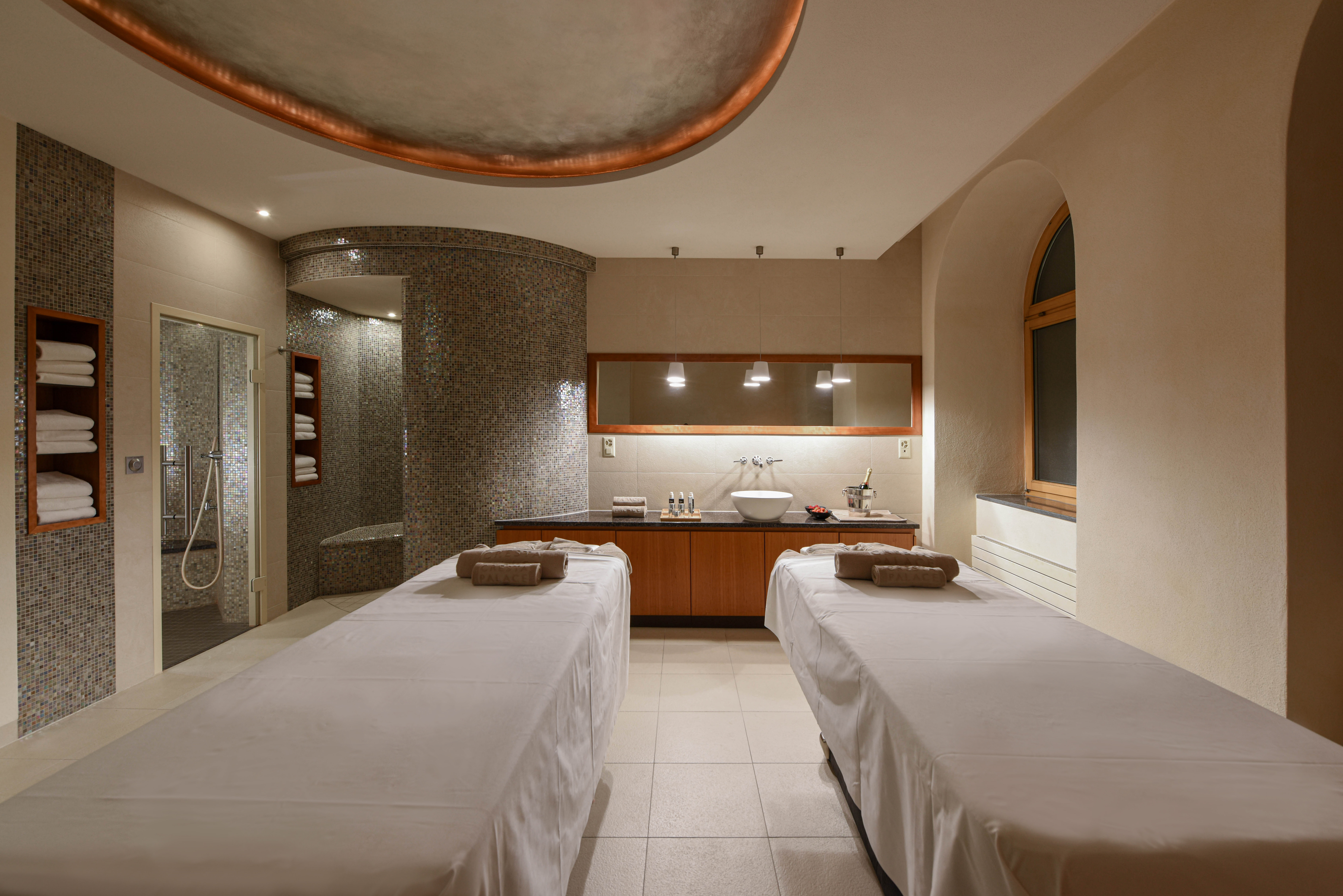 Wanderurlaub - Umgebungsschwerpunkt: am Land - Pontresina - Behandlungsraum - Cresta Palace Hotel