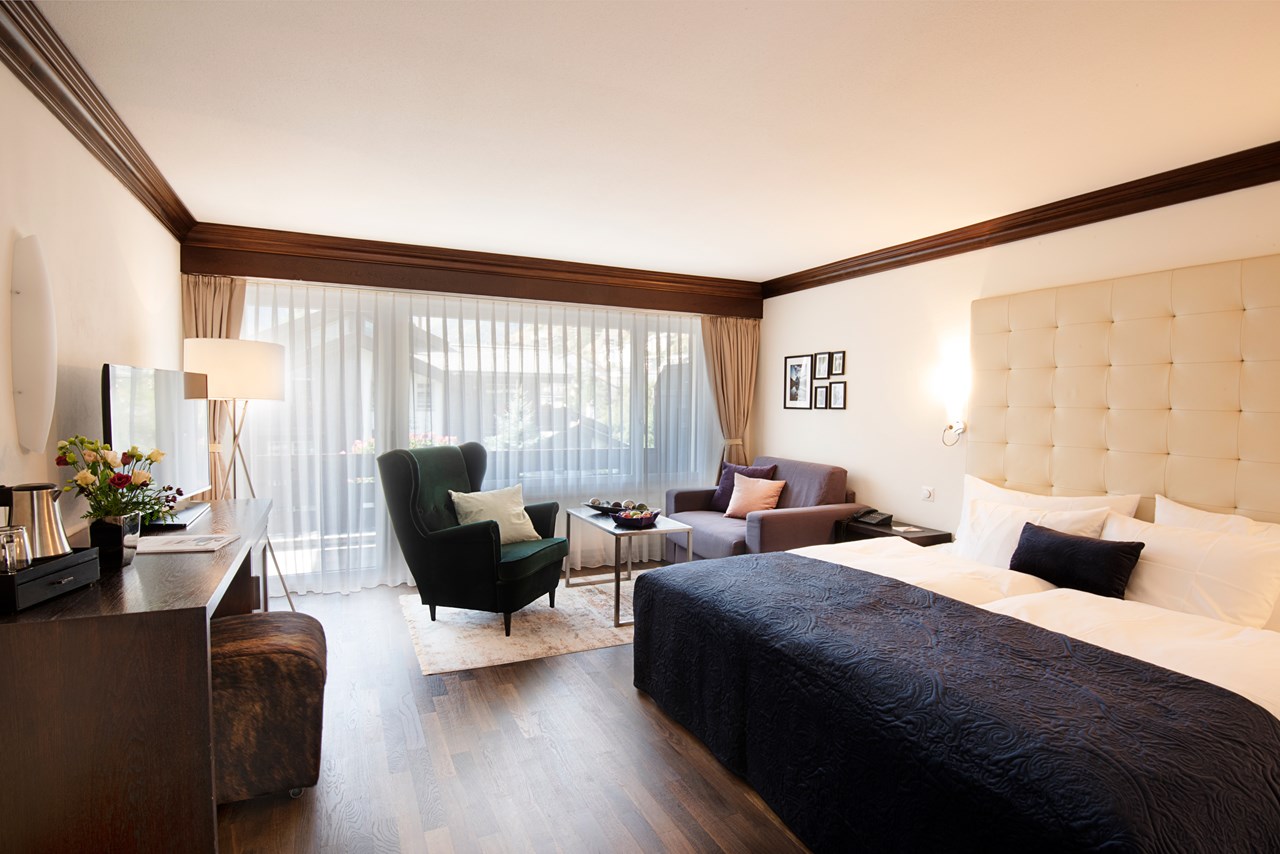 Le Mirabeau Resort & Spa Zermatt Zimmerkategorien Deluxe Zimmer mit  Matterhornblick
