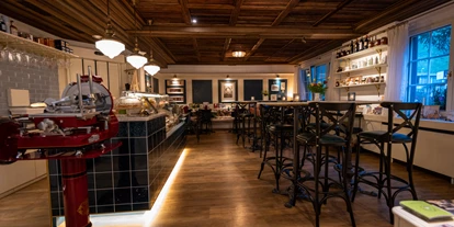 Wanderurlaub - Fahrstuhl - Marie's Deli - Le Mirabeau Resort & Spa Zermatt