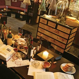 Wanderhotel: Wine Lounge - Le Mirabeau Resort & Spa Zermatt