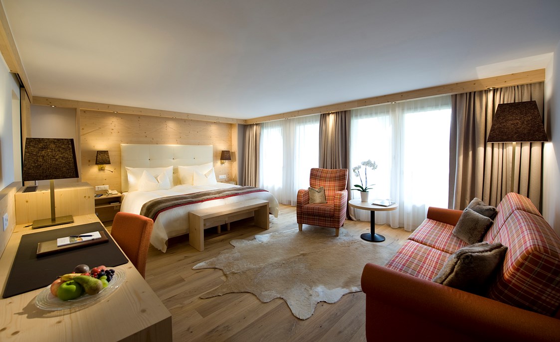 Wanderhotel: Die Zimmer sind im Alpen-Chic engerichtet. - GOLFHOTEL Les Hauts de Gstaad & SPA