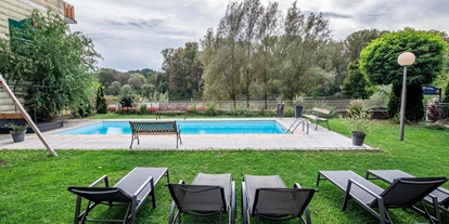 Wanderurlaub - Ostbayern - Außenpool - Landgasthof & Hotel Moser