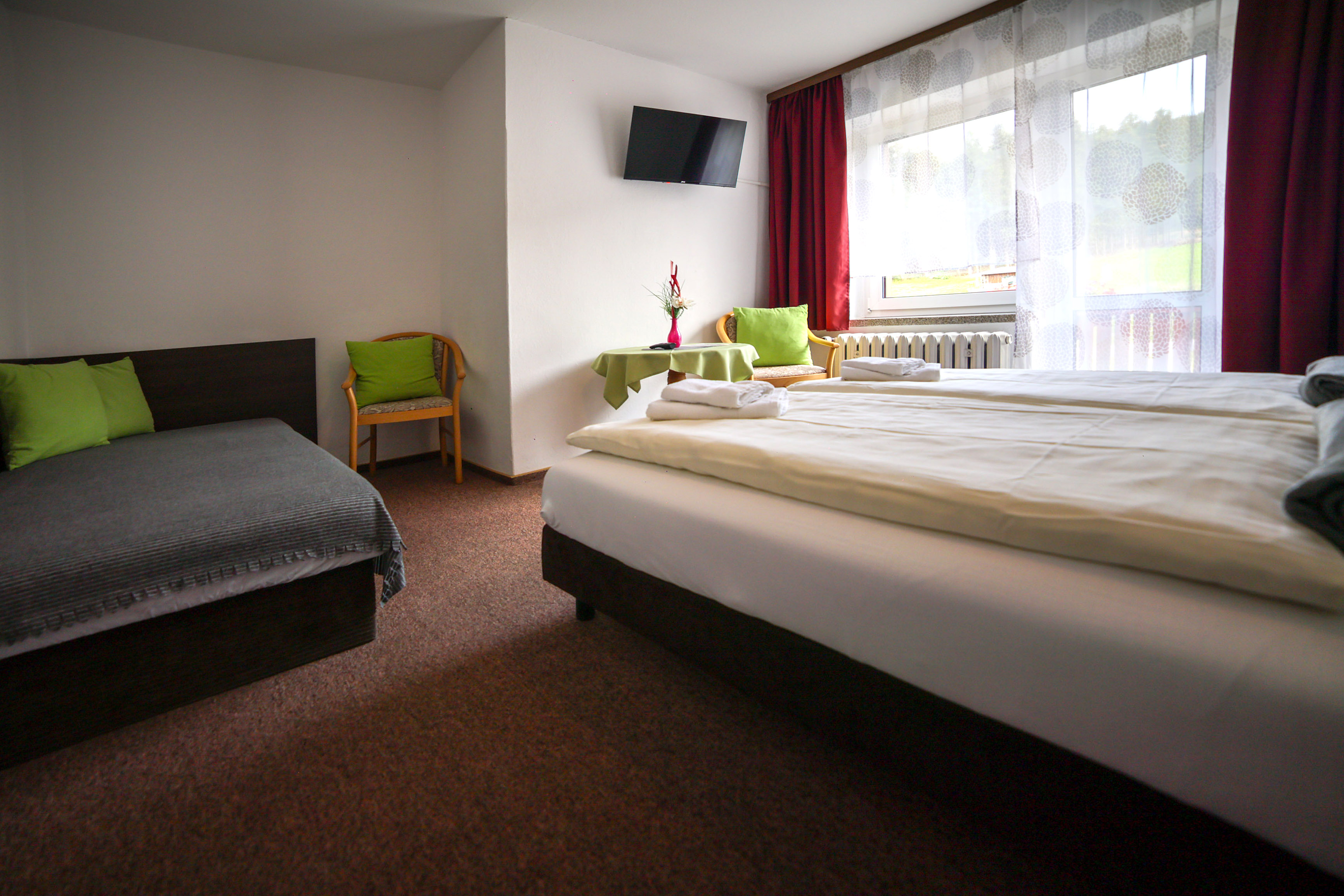 Wanderhotel: Zimmer - Ferienhotel Zwotatal