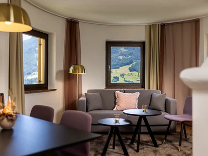 Wanderurlaub - Fahrstuhl - Appartment 55 m2 mit privater Sauna und Kamin - Hotel Goldried