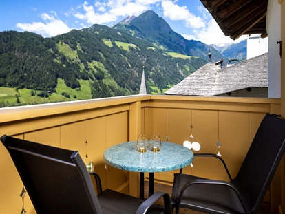 Wanderurlaub - Fahrstuhl - Appartment 55 m2 mit privater Sauna und Kamin - Hotel Goldried
