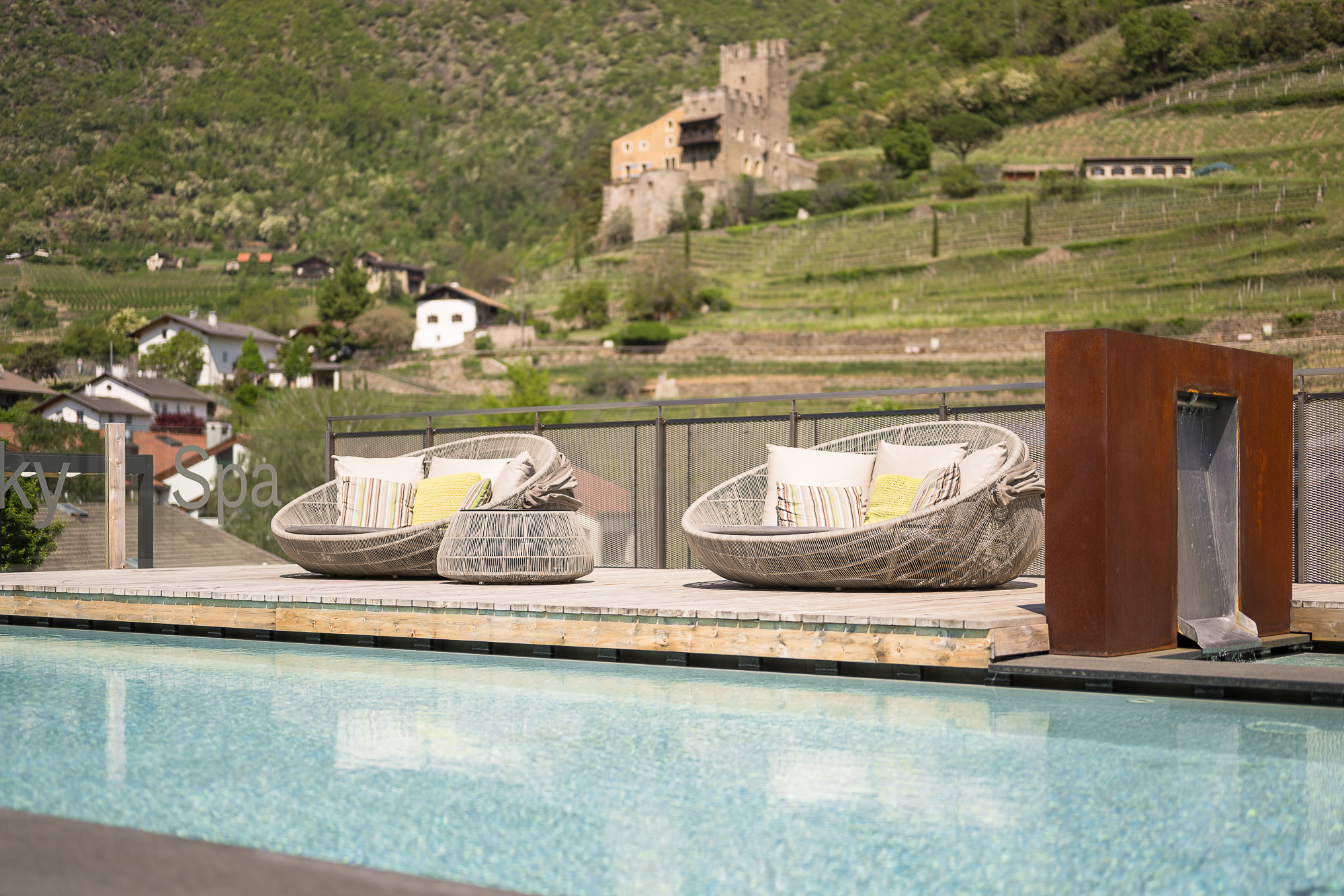 Wanderhotel: Solepool auf dem Dach - Feldhof DolceVita Resort