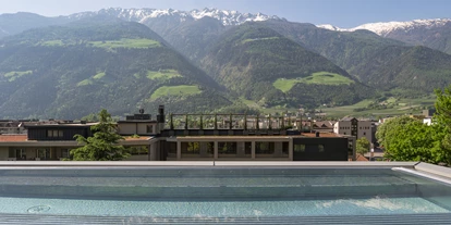 Wanderurlaub - Kinderbetreuung - Italien - Solepool auf dem Dach - Feldhof DolceVita Resort