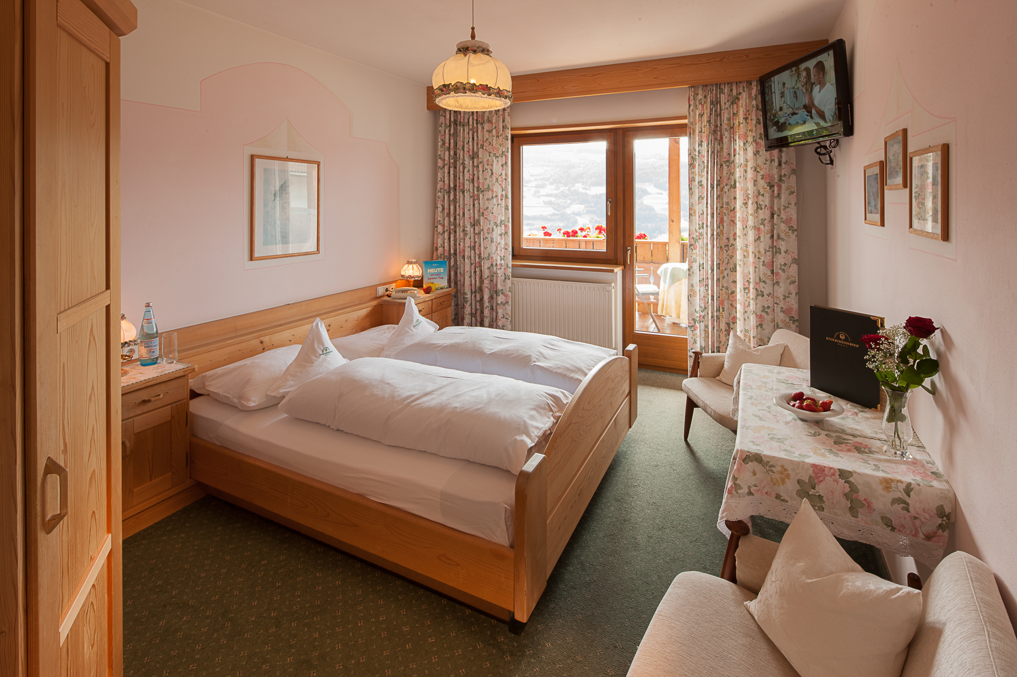 Berglandhotel Untertheimerhof Zimmerkategorien Standard mit Balkon