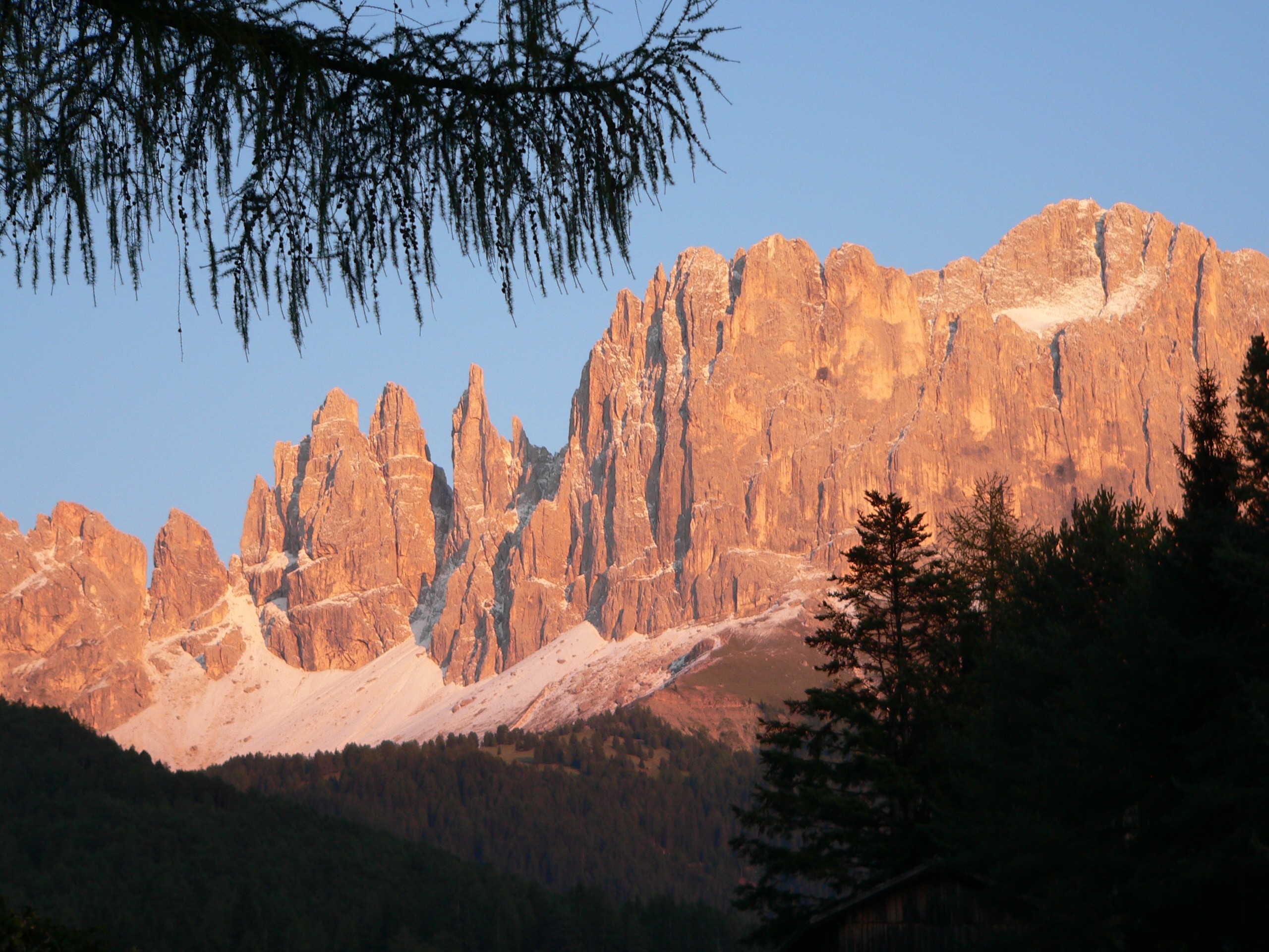 Hotel Dosses Tourentipps Wassersteig - Rotwand - Frommer