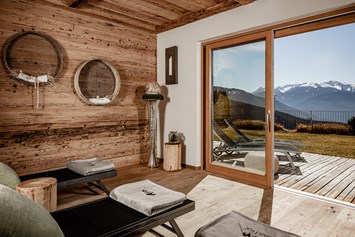Wanderhotel: Ruheraum Südtirol mit Aussicht - Panoramahotel Huberhof