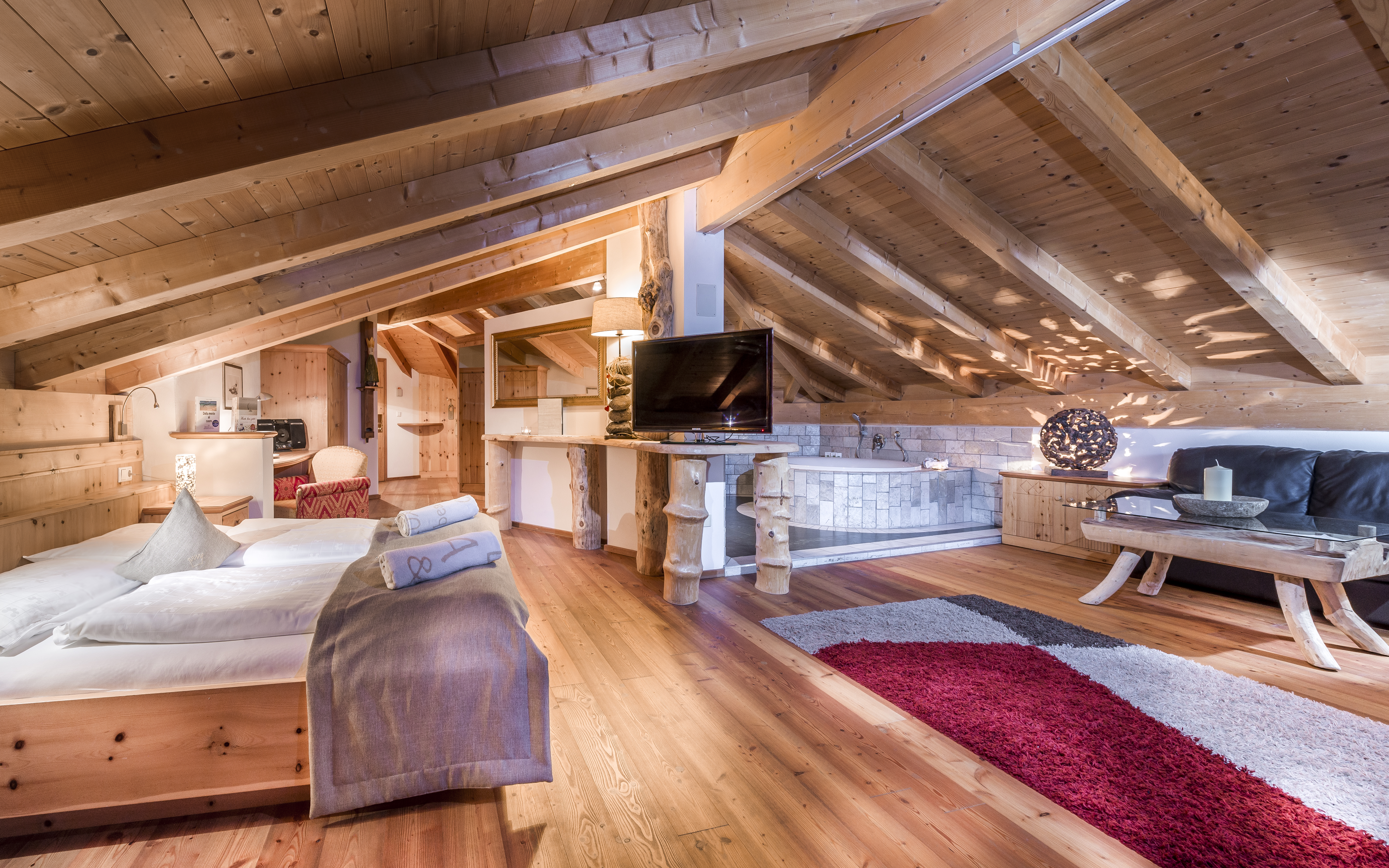 Hotel Bergschlössl Zimmerkategorien Die Turmsuite