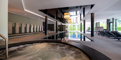 Wanderurlaub - Pools: Schwimmteich - Südtirol - Whirlpool & Hallenbad - Garden Park Hotel