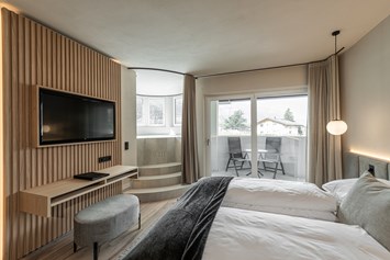 Wanderhotel: Zimmer mit Whirlpool - Hotel das Paradies