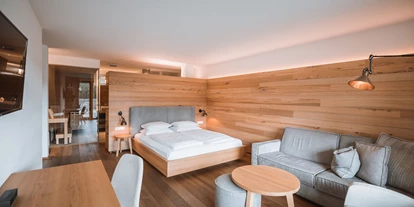 Wanderurlaub - Pools: Schwimmteich - Südtirol - Hotel Solvie