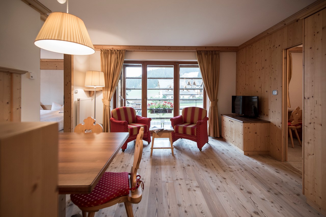 Post Alpina - Family Mountain Chalets Zimmerkategorien Suite Familia