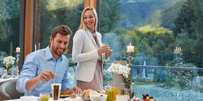 Wanderurlaub - Pools: Schwimmteich - Südtirol - Hotel Quelle Nature Spa Resort *****